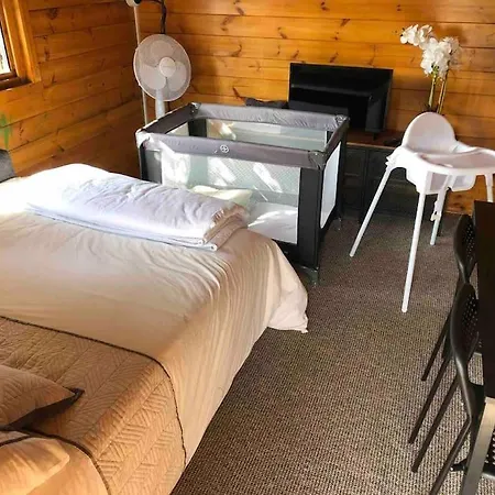 Self Catering Log 5 Mins From Eircode R95 Hh9w בית נופש