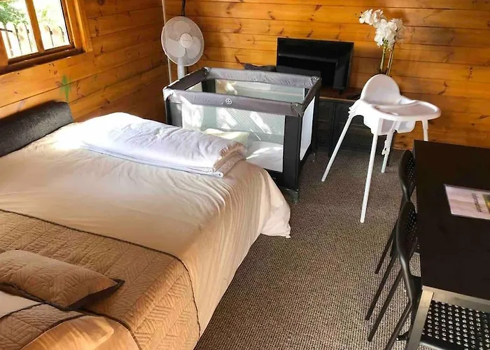 Self Catering Log 5 Mins From Eircode R95 Hh9w Semesterbostad